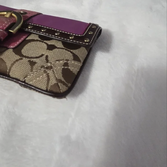 Coach Clutch, purple And Brown. - Picture 5 of 10